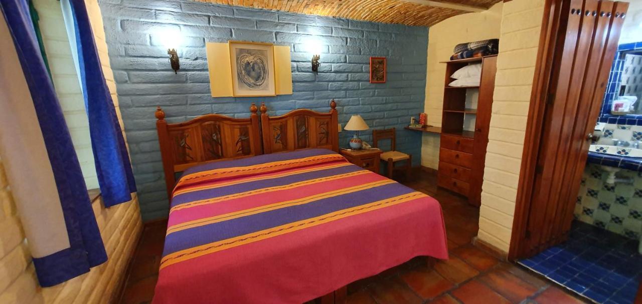 לינה וארוחת בוקר Tlaquepaque Casa Del Retono מראה חיצוני תמונה