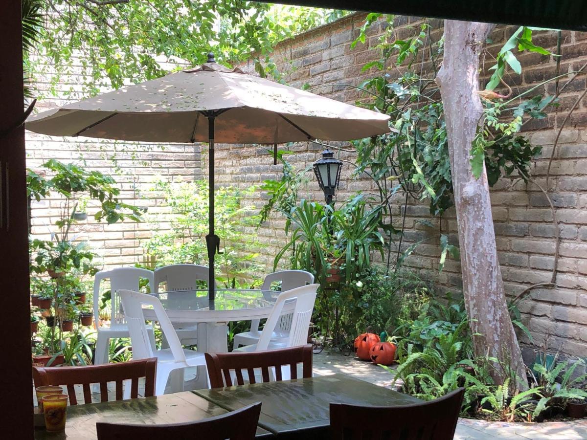 לינה וארוחת בוקר Tlaquepaque Casa Del Retono מראה חיצוני תמונה