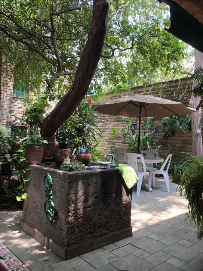 לינה וארוחת בוקר Tlaquepaque Casa Del Retono מראה חיצוני תמונה