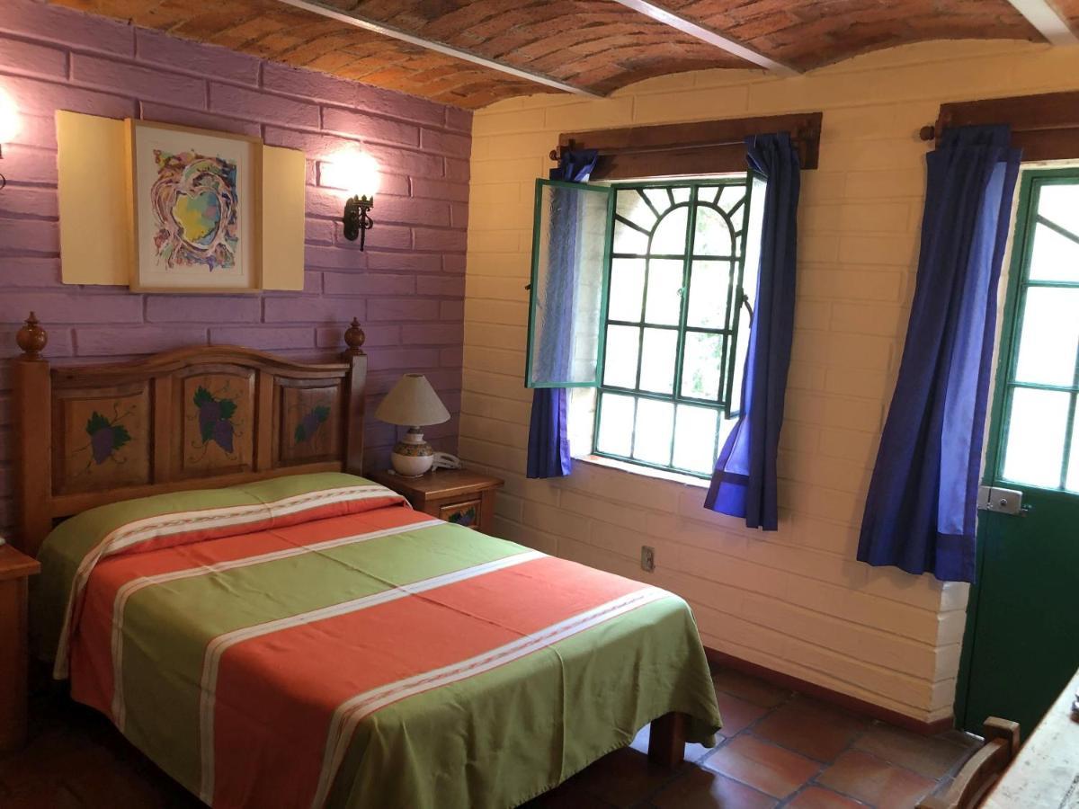 לינה וארוחת בוקר Tlaquepaque Casa Del Retono מראה חיצוני תמונה