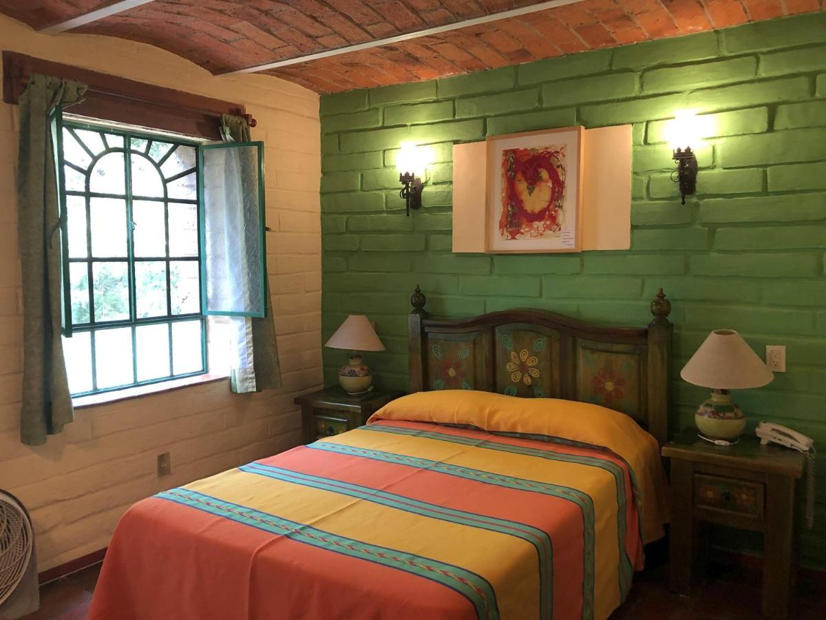 לינה וארוחת בוקר Tlaquepaque Casa Del Retono מראה חיצוני תמונה